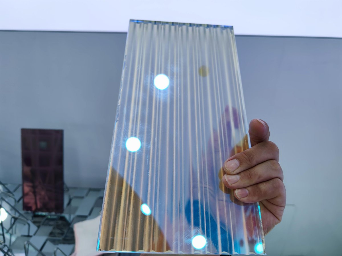 Lucy_luck_glass's tweet image. New Arrival V-groove Glass，Dichroic Glass，Pattern Glass, Fused Glass, Laminated Glass ☎whatapp:+86 17733910783 ✉email:sales8@luckglass.com #Textureglass #temperedglass #fusedglass #castglass #toughenedglass #patternedglass #hotelglass #glassdoor #glassdoors #obscureglass