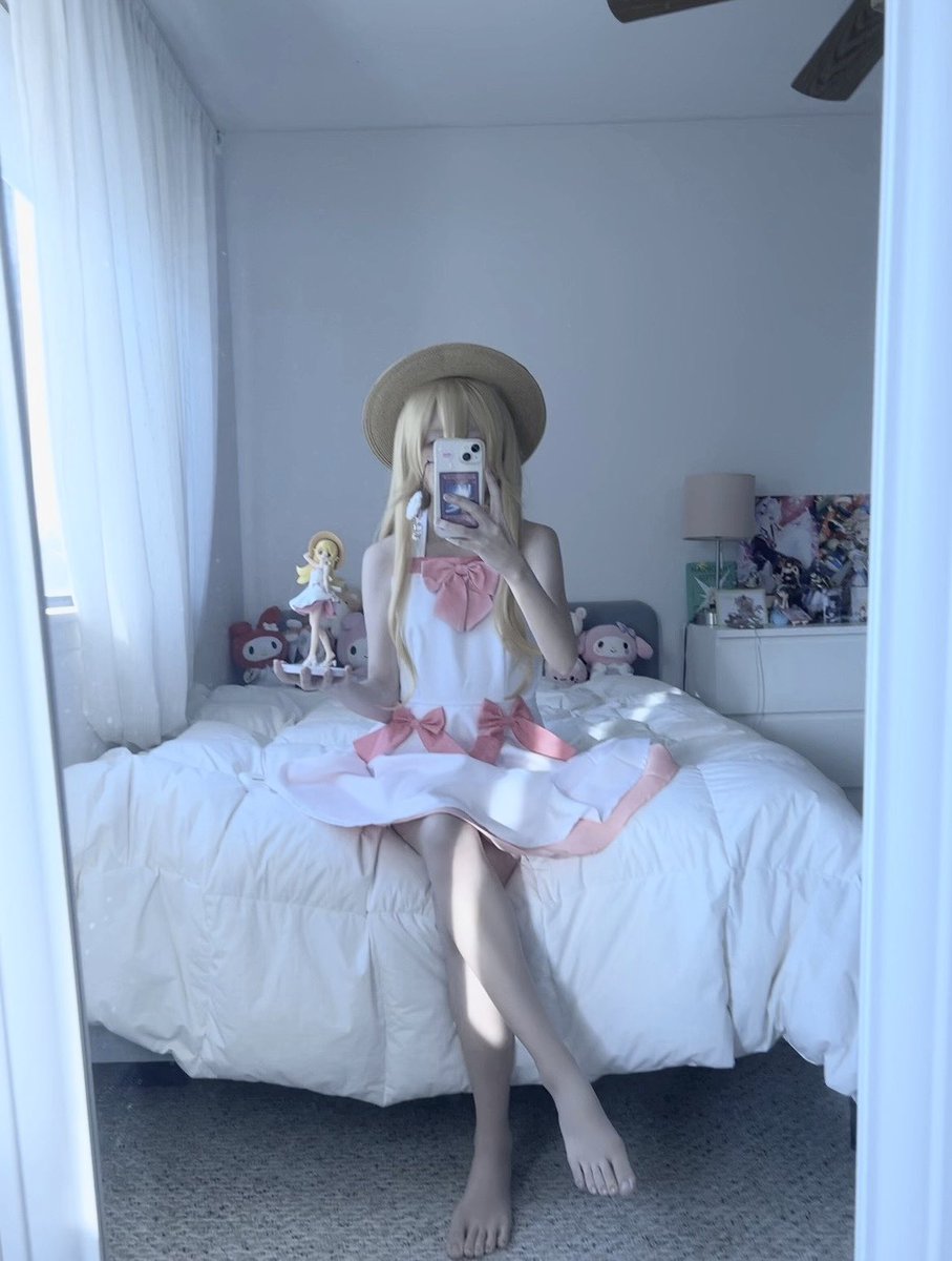 ㅤ
ㅤㅤ 𝐥𝐢𝐤𝐞 𝐡𝐞𝐫 𝐨𝐮𝐭𝐟𝐢𝐭 ?
ㅤㅤ  𝐬𝐡𝐞 𝐛𝐨𝐮𝐠𝐡𝐭 𝐢𝐭
ㅤㅤ  𝐮𝐬𝐢𝐧𝐠 𝐃𝐚𝐧𝐭𝐞'𝐬
ㅤㅤ 𝐥𝐚𝐭𝐞𝐬𝐭 𝐠𝐢𝐠'𝐬 𝐩𝐚𝐲 .
ㅤㅤ ㅤ