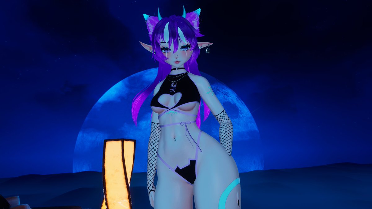 JinxyVR's tweet photo. Moonlit date night~ https://t.co/KBnNNg5zf1