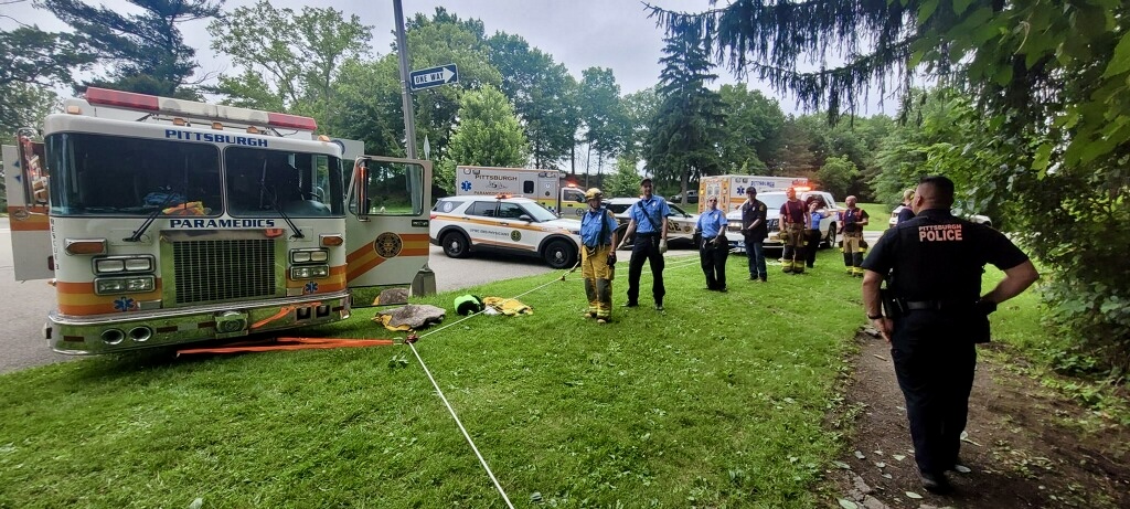 Pittsburgh EMS, Police, Fire, and Park Rangers responded to the intersection of Farmhouse Drive and Reservoir Drive in Highland Park for a report of a single-vehicle accident involving a vehicle that had gone over a cliffside.

To learn more, visit: bit.ly/4ef5D8o