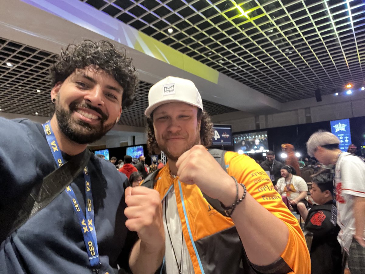 SagePlatinum (@sageplatinumexe) on Twitter photo Part 4 <a href="/PRBalrog/">Eduardo Perez-Frangie</a>
I studied you and Brian_F as much as possible. My inspiration to pick up the boxing gloves. You are an amazing soul.
I am so happy to have not only met you, Liv and your son, but to gift something both of you genuinely love and now, calling y’all family. 🙏🏽 Part 4 <a href="/PRBalrog/">Eduardo Perez-Frangie</a>
I studied you and Brian_F as much as possible. My inspiration to pick up the boxing gloves. You are an amazing soul.
I am so happy to have not only met you, Liv and your son, but to gift something both of you genuinely love and now, calling y’all family. 🙏🏽