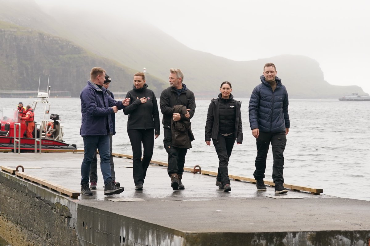 Tinganes's tweet image. Today, the PMs from 🇫🇴🇬🇱🇩🇰 gathered in the Faroe Islands to discuss cooperation and current political and economical developments. The meetings continue tomorrow with more representatives from all three governments.