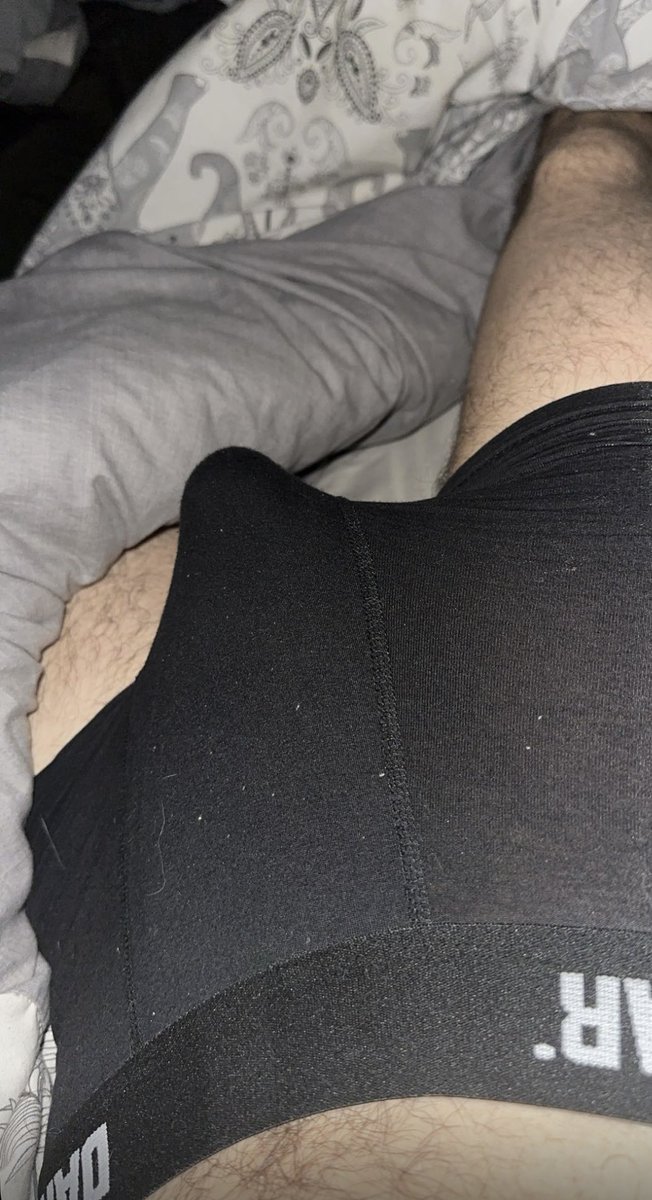 Who’s after seeing the version without the underwear😈#gay #vers #thick #uncut #hung