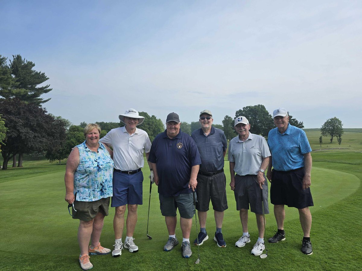kurtsteffen30's tweet photo. The 8th annual Wieman Cousin golf outing was held at historic Darlington Country Club today with participants from Iowa and all over Wisconsin! Cousin Erik was the champion golfer of the year but we were all winners! #nocrosshandedshots #sorrygrandpa #onebirdie #notfromme https://t.co/VvHvLhIFZc
