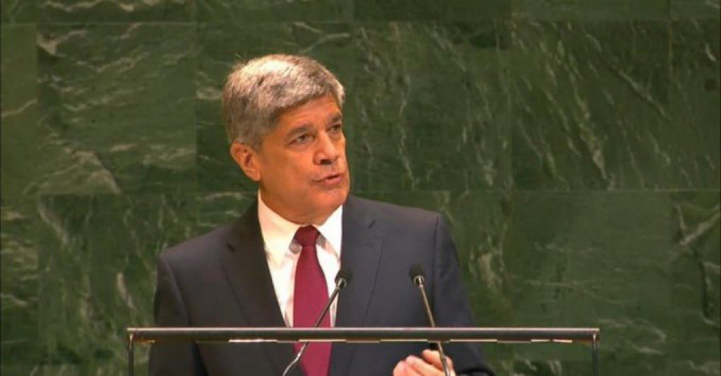 Rodrigo Malmierca Díaz (@r_malmierca) on Twitter photo En Asamblea General #NNUU viceministro <a href="/CubaMINREX/">Cancillería de Cuba</a> Carlos Fernández de Cossío rechazó medidas coercitivas unilaterales y condenó bloqueo económico EEUU a #Cuba que rebasa este calificativo y constituye política extraterritorial pretende asfixiar a pueblo cubano. #TumbaElBloqueo En Asamblea General #NNUU viceministro <a href="/CubaMINREX/">Cancillería de Cuba</a> Carlos Fernández de Cossío rechazó medidas coercitivas unilaterales y condenó bloqueo económico EEUU a #Cuba que rebasa este calificativo y constituye política extraterritorial pretende asfixiar a pueblo cubano. #TumbaElBloqueo