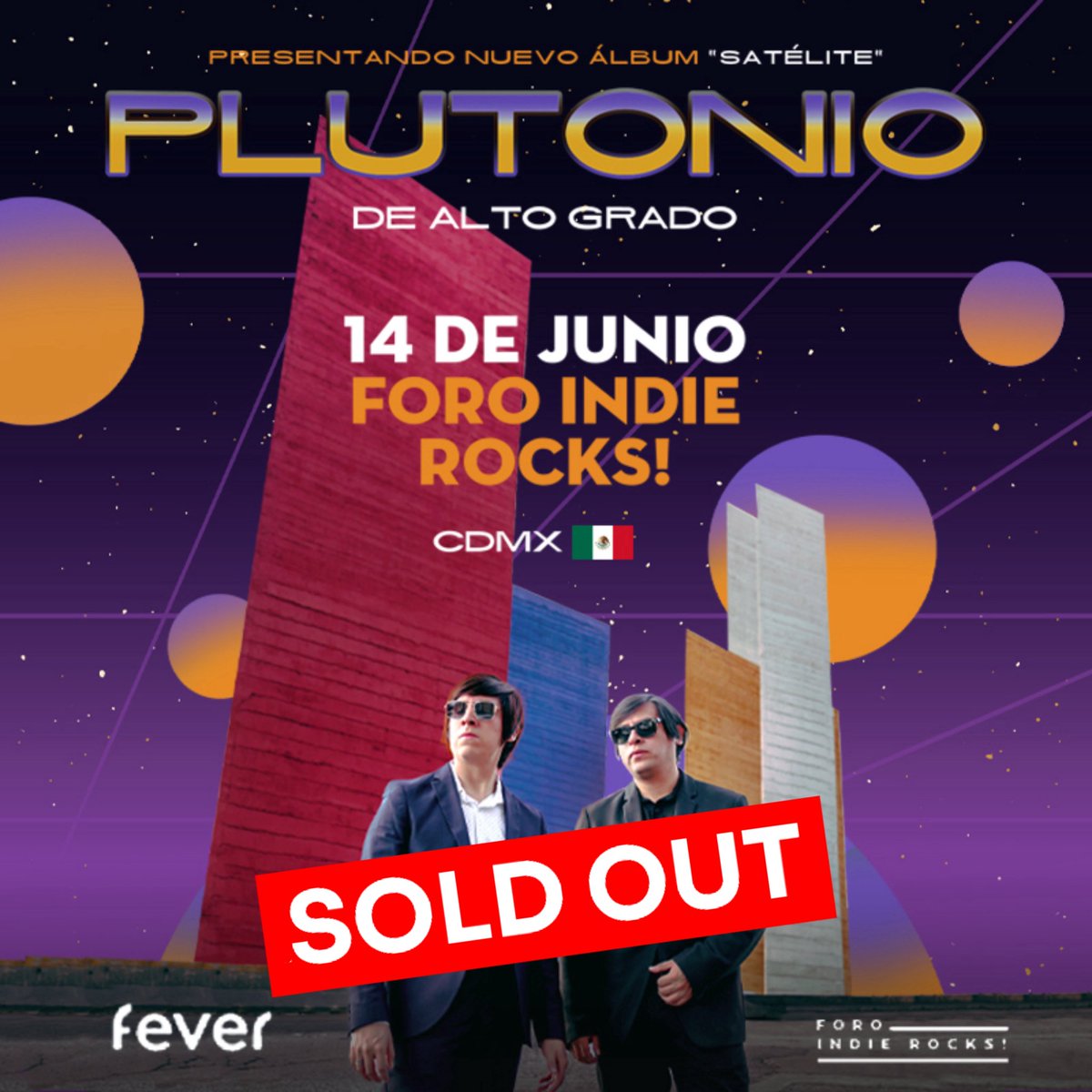 ¡MÉXICO 🇲🇽 gracias por darnos la mejor noche de nuestras vidas, llenamos el Foro Indie Rocks! 💚🤍♥️ ¡Atentos a la gira nacional por toda la república! 🇵🇪♥️🇲🇽
