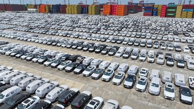 TBMM’ye sunulan yeni vergi paketiyle sıfır araçlardan  %80 ile %220 arasında ÖTV alınacak. 

Araç sahibi olmak artık hayal! 

Ajanda 2030'un mülksüzleştirme projesi tam gaz devam ediyor!