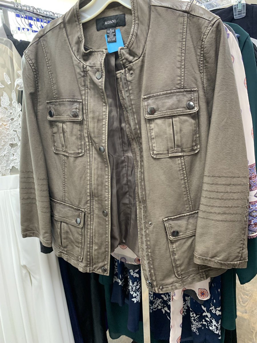 destiel in the thrift store…