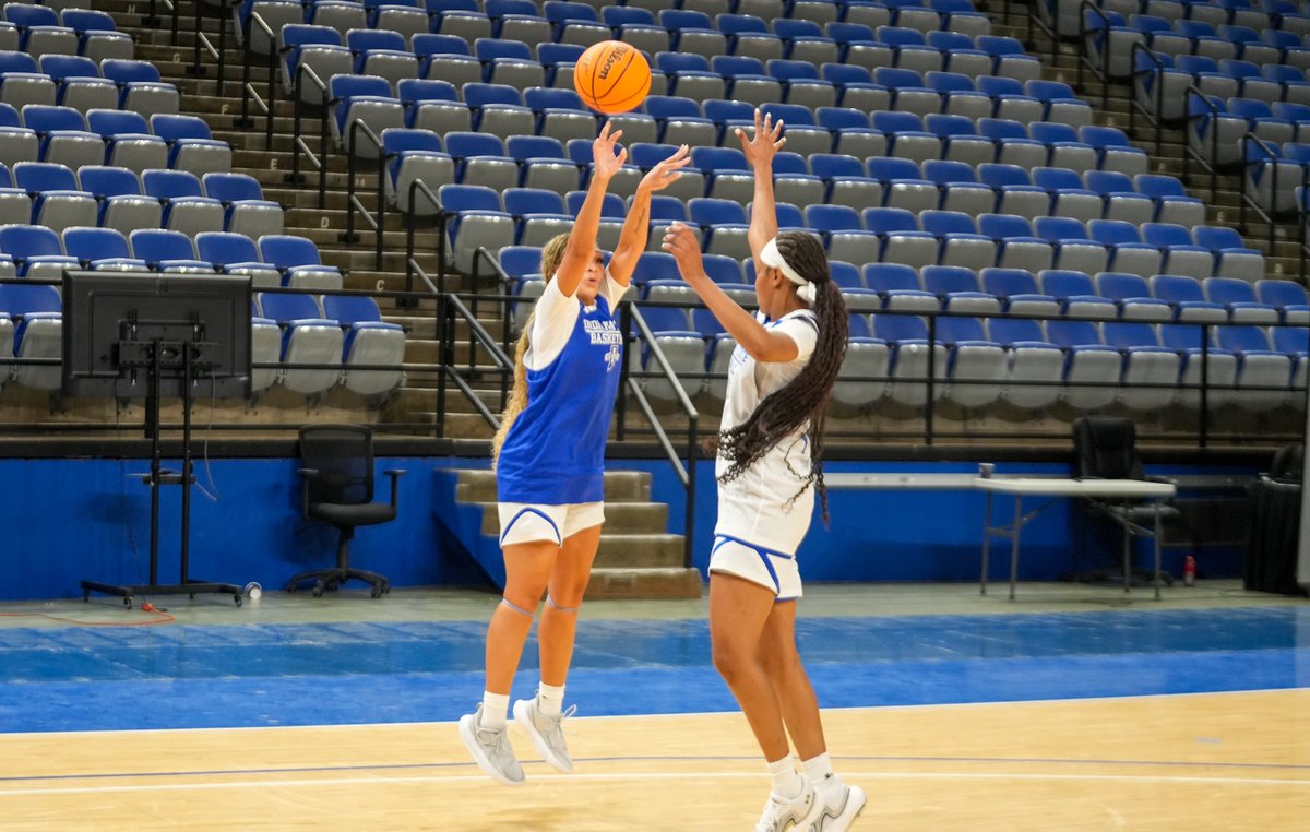IndStWBB's tweet image. First day back for the 🔵 and ⚪️
#MarchOn | #ASONE