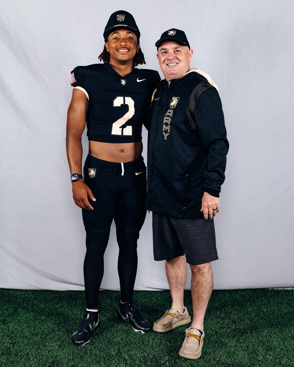 braydendevito1's tweet image. Had a great visit with @ArmyWP_Football Thanks for all the great words and showing me what this brotherhood is all about ‼️