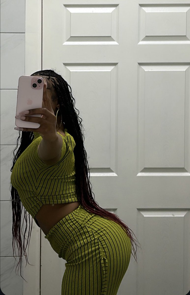 Miss Yummy tweet media