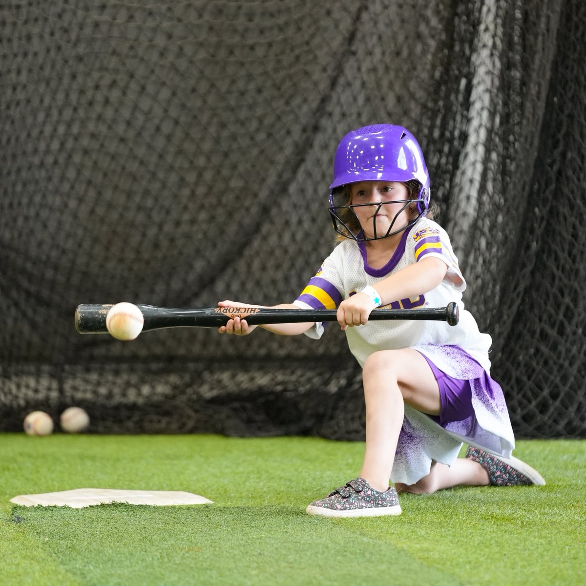 😆 All smiles during Nighttime Hitting Camp! 

#LSUSbCamp