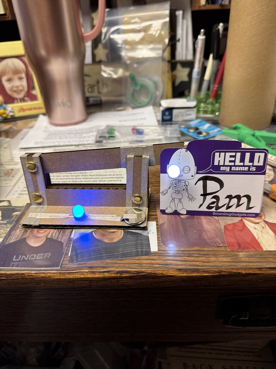 Pam O'Risky tweet media