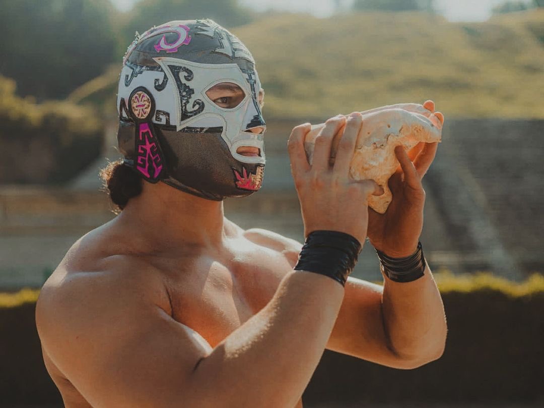 Joven maestro! ✨😃

#luchalibre #luchador #arena #arenamexico #cdmx #prowrestling #lucha #wwe #luchalibremexicana #wrestler #arenapuebla #luchalibre #disciplina #music #arenamexicohalibre #humor #dog  #historias #fun #humor #luchadorfav