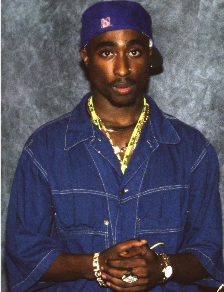 NoLifeShaq's tweet image. Happy Birthday 🐐