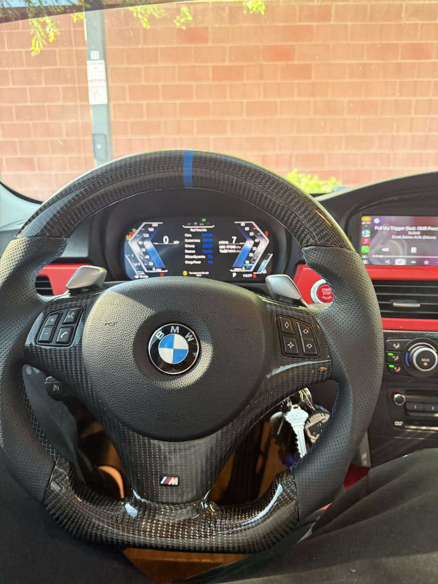 new steering wheel so sessy