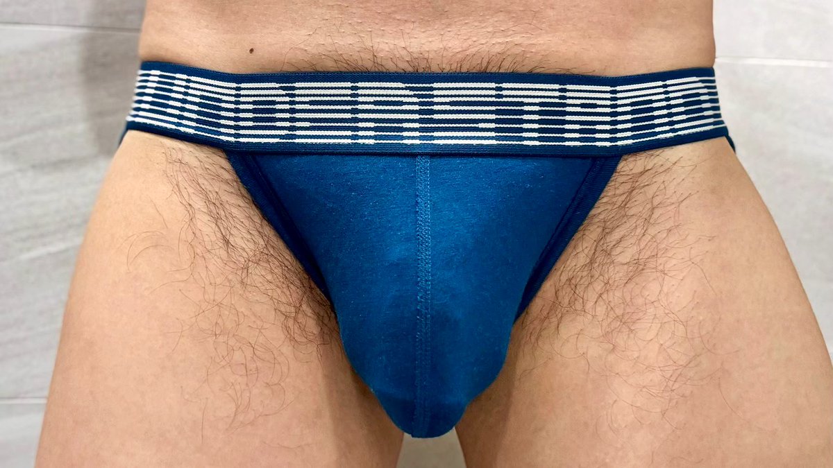 買了忘記穿的內褲😅