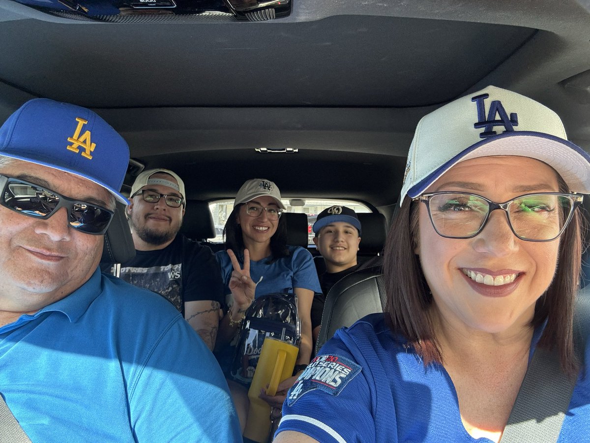 Pink Survivor (@pinksurvivor70) on Twitter photo Weโre off! Letโs go <a href="/Dodgers/">Los Angeles Dodgers</a> ๐
Day 1 of 2 ๐คฉ
Canโt forget Anthony ๐ Weโre off! Letโs go <a href="/Dodgers/">Los Angeles Dodgers</a> ๐
Day 1 of 2 ๐คฉ
Canโt forget Anthony ๐