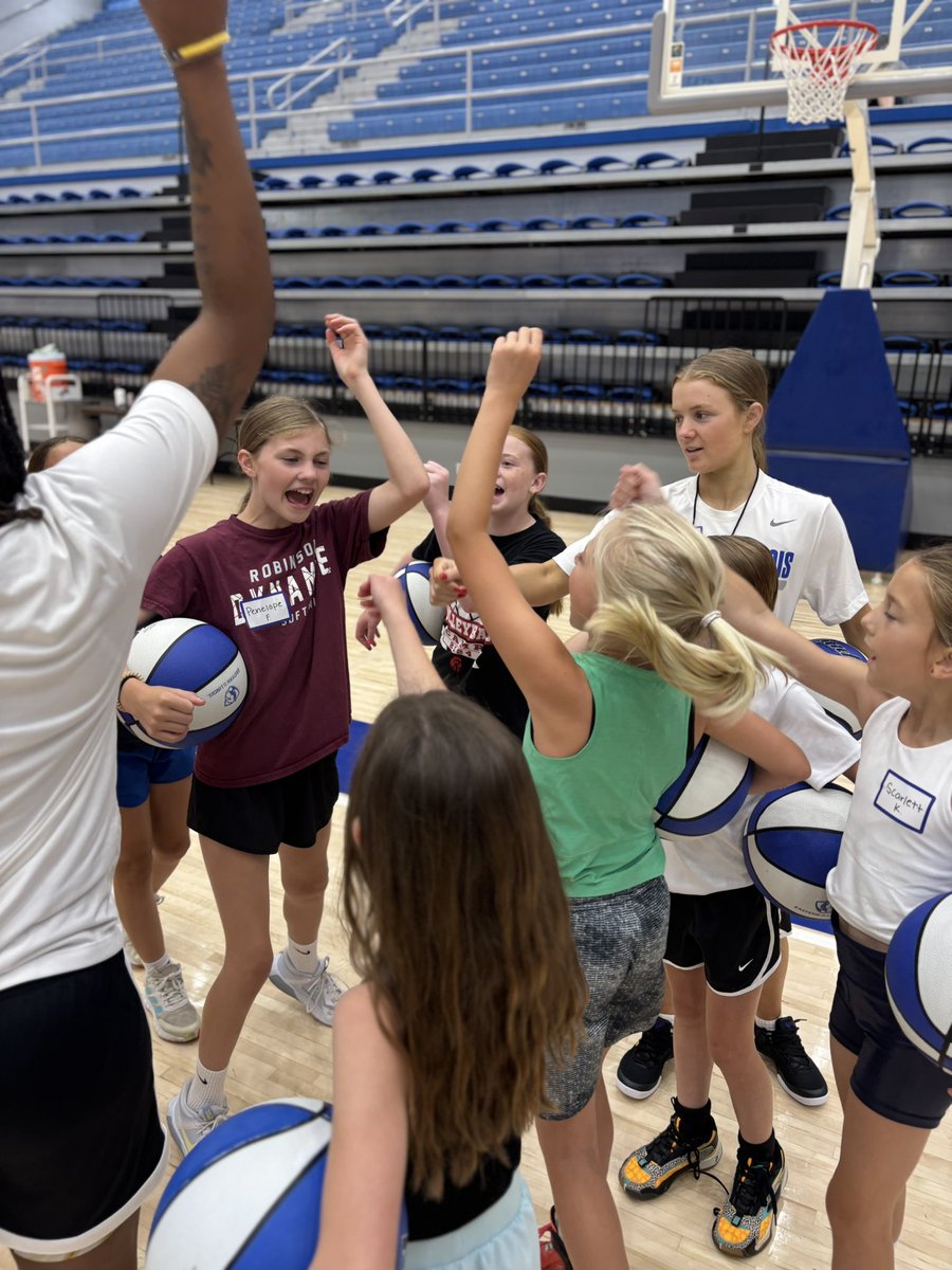 Great start to camp excited for the rest of the week💙🐾

#bleedblue