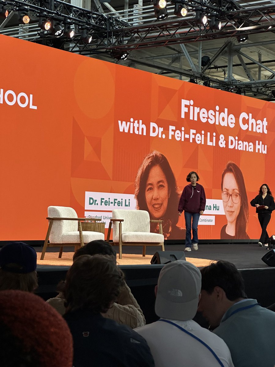 Daniel Gao tweet media