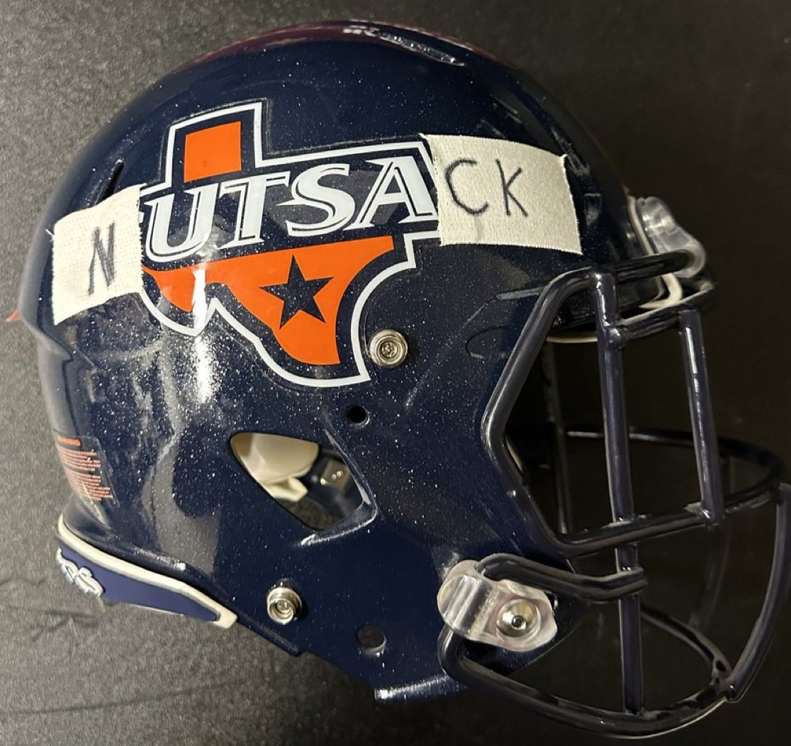 Maroon&GoldEnjoyer (@maroonangoldenj) on Twitter photo 