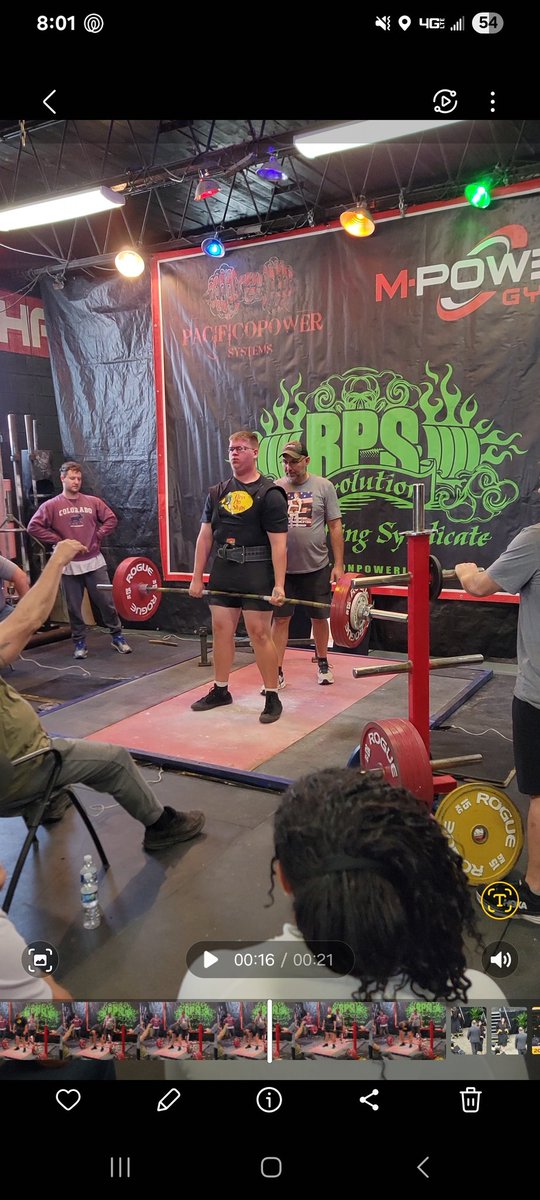 LandonM0417's tweet photo. Larry Pacifico Classic. First time competing. 1st place 16-18 year old 301 class. Wanted to hit 1k, got it and more! Big thanks my Trainers and Mr Pacifico for their time and effort helping me train! https://t.co/s8Ho6fz1Fw