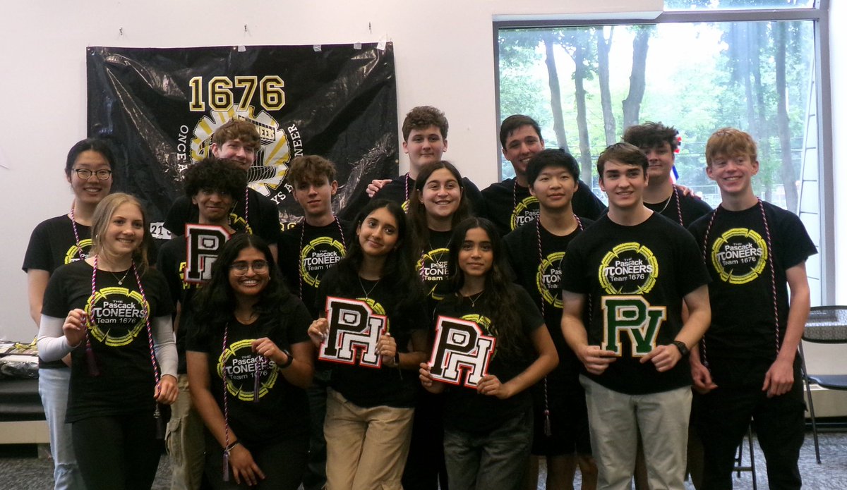 During our team celebration we congratulated this year's Varsity Letter recipients and the graduating seniors who received a Varsity Letter last year! Ty for your dedication to our team.💛🖤#pascackproud <a href="/FIRSTweets/">FIRST</a> <a href="/pvrhsd/">PVRHSD</a> <a href="/PascackValleyHS/">Pascack Valley High School</a> <a href="/pascackhillsnj/">pascackhillsnj</a>