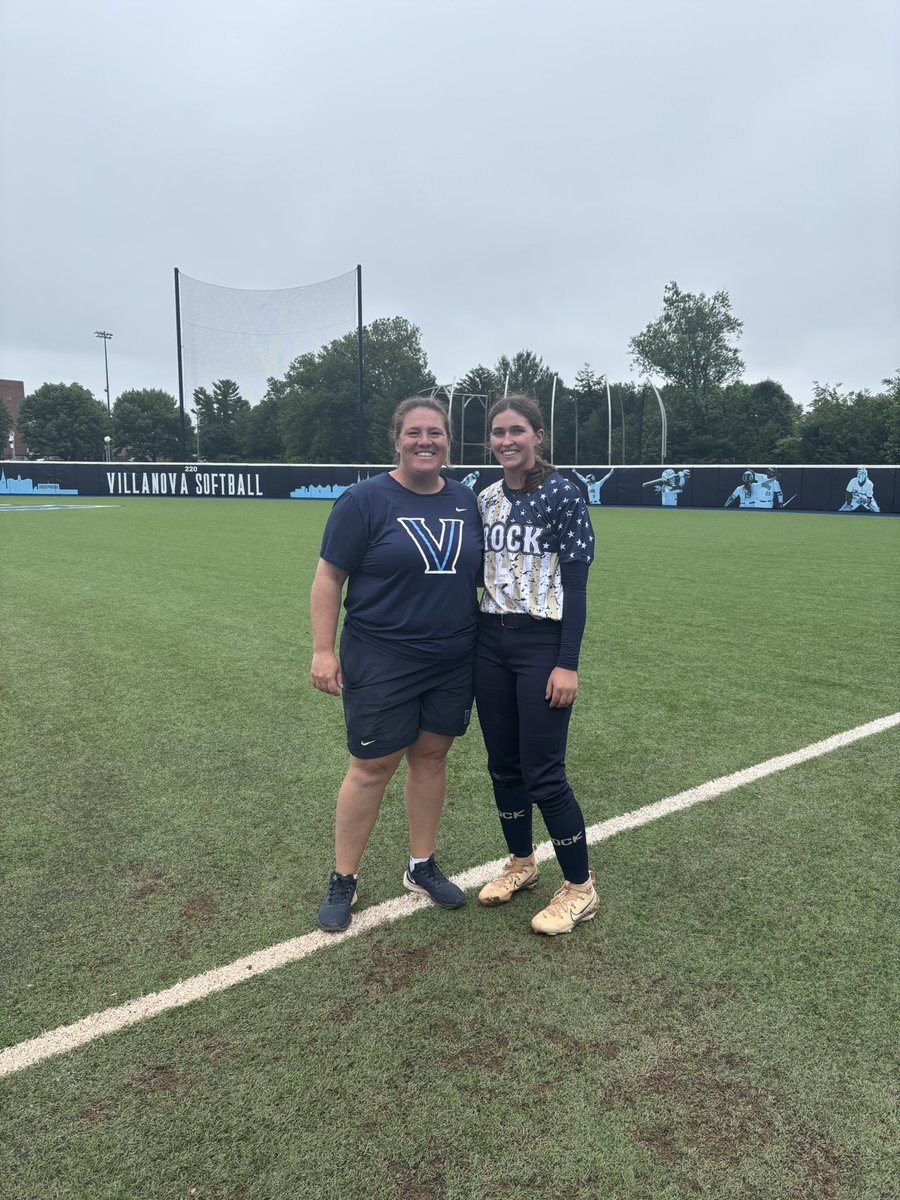 KKeil2027's tweet photo. I had an amazing time at the @VUSoftball camp today! Thank you @bridgetorchard and @GLuety for running a great camp! @RockGoldWaye https://t.co/Uku9W4Tuob