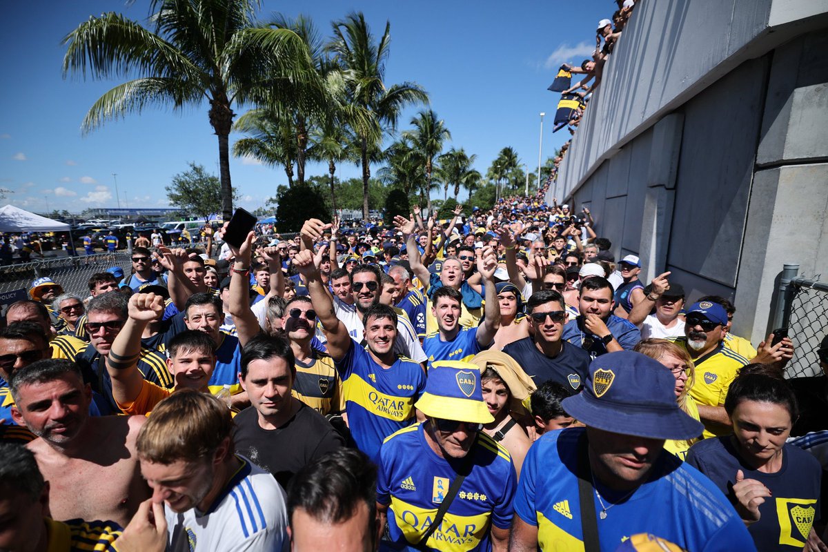 CABJRR_'s tweet photo. Lo mejor de Boca? Su gente. No nos comparen mas, por su bien. https://t.co/A7ekQGtq3R