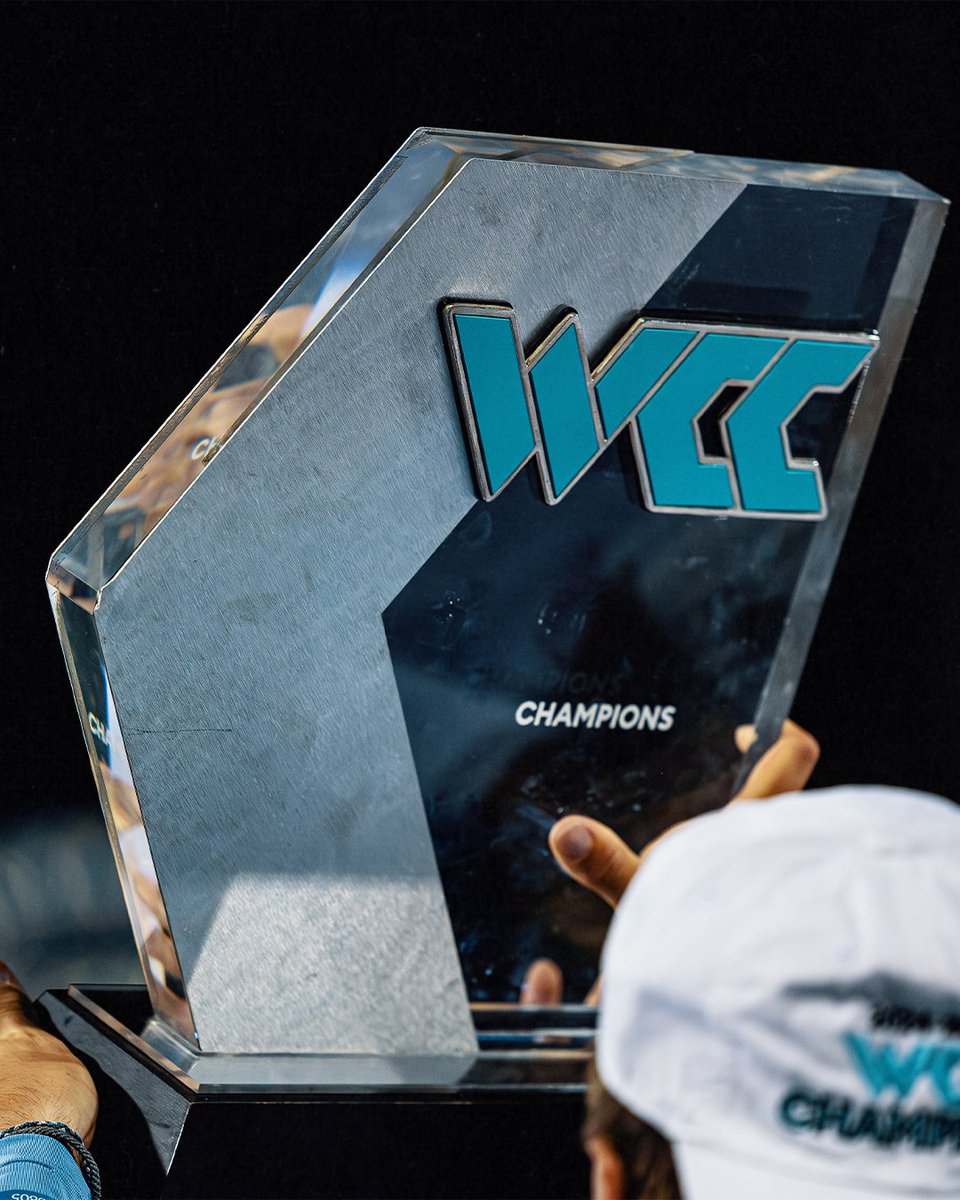 Our 2025 WCC Championship gear is on sale now!

The shop closes in seven days...don't miss out on your chance to dress like a back-to-back champ.

🔗: bit.ly/25WCCChampsGear

#GoToreros