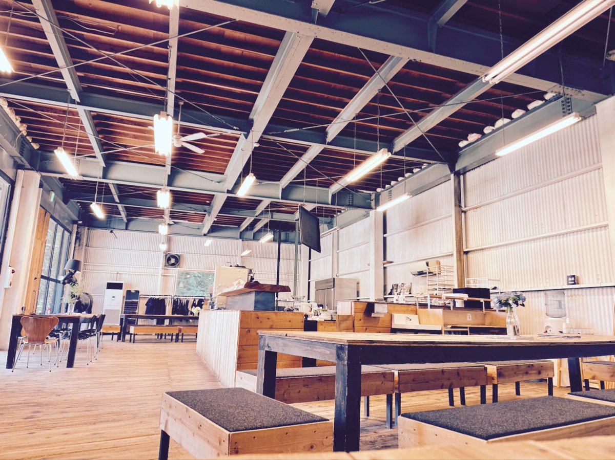 kazue22154262's tweet photo. 出勤前に1人ドライブしながら
お気に入りのCafeへ☕️
焼きたてクロワッサンが美味しい♡
#モーニング
#ひとりカフェ
#焼きたてクロワッサン
#ZEBRAcoffee https://t.co/Hg2k10nxLj