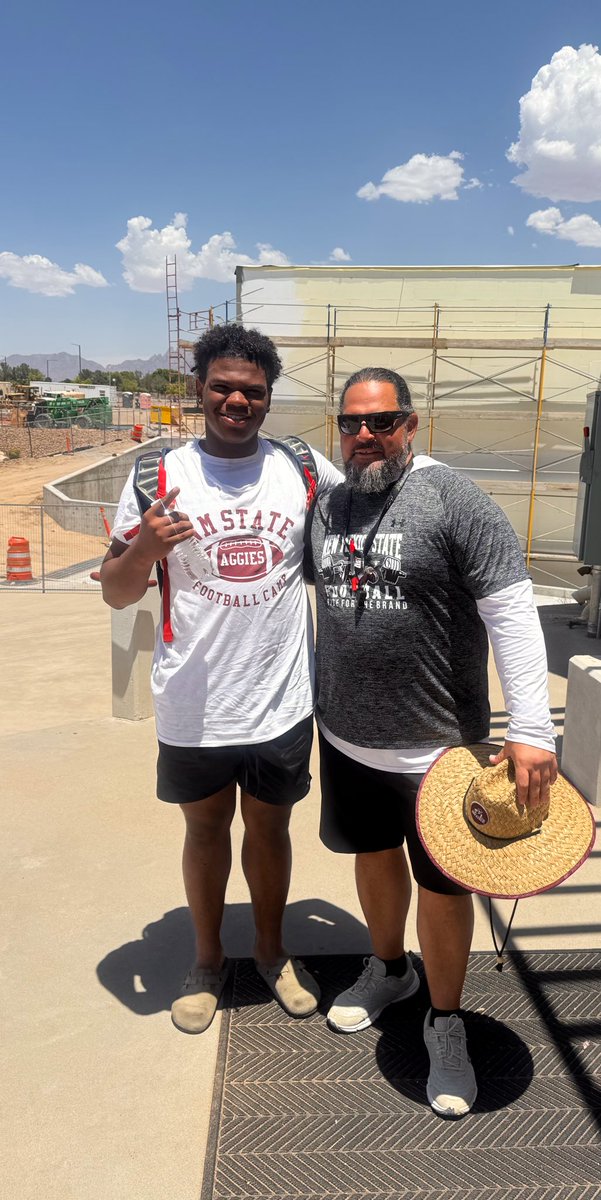 After a great conversation with <a href="/Coach_Ena/">Eti Ena</a> I’m blessed to receive a full ride scholarship to continue my academic and athletic career .#goaggies
