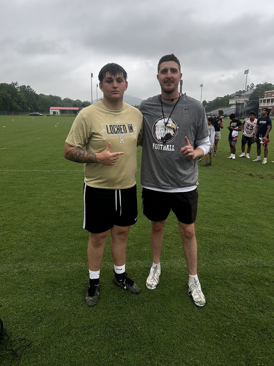 Blake Johnson (@804_blake57) on Twitter photo Had a great camp
Today at bridgewater thank you for the invite <a href="/CoachKBarr/">Coach Barr</a> and thank you for everything <a href="/Coach_pkHof/">Patrick Hofmann</a> ! Will definitely be looking forward to being back. Had a great camp
Today at bridgewater thank you for the invite <a href="/CoachKBarr/">Coach Barr</a> and thank you for everything <a href="/Coach_pkHof/">Patrick Hofmann</a> ! Will definitely be looking forward to being back.
