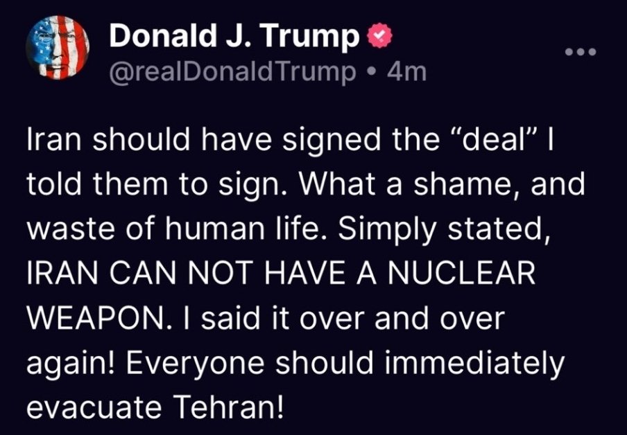 یعنی تو این ارتش یه هنگ یا یه گردان باغیرت نمونده که تهران رو تو این اوضاع بگیره ؟
تو این ۴۶ سال یعنی این جمهوری اسلامی هم تجهیزات ارتش رو بگا داده هم غیرتشون رو ؟؟
#ترامپ
#تخلیه_فوری