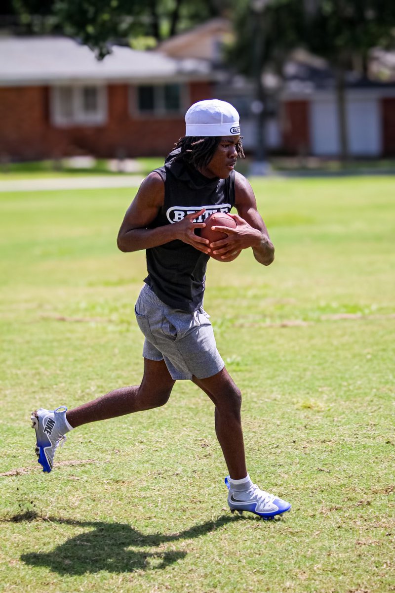 kywan_phillips1's tweet image. GRIND! @RecruitGeorgia @GAVarsityRivals