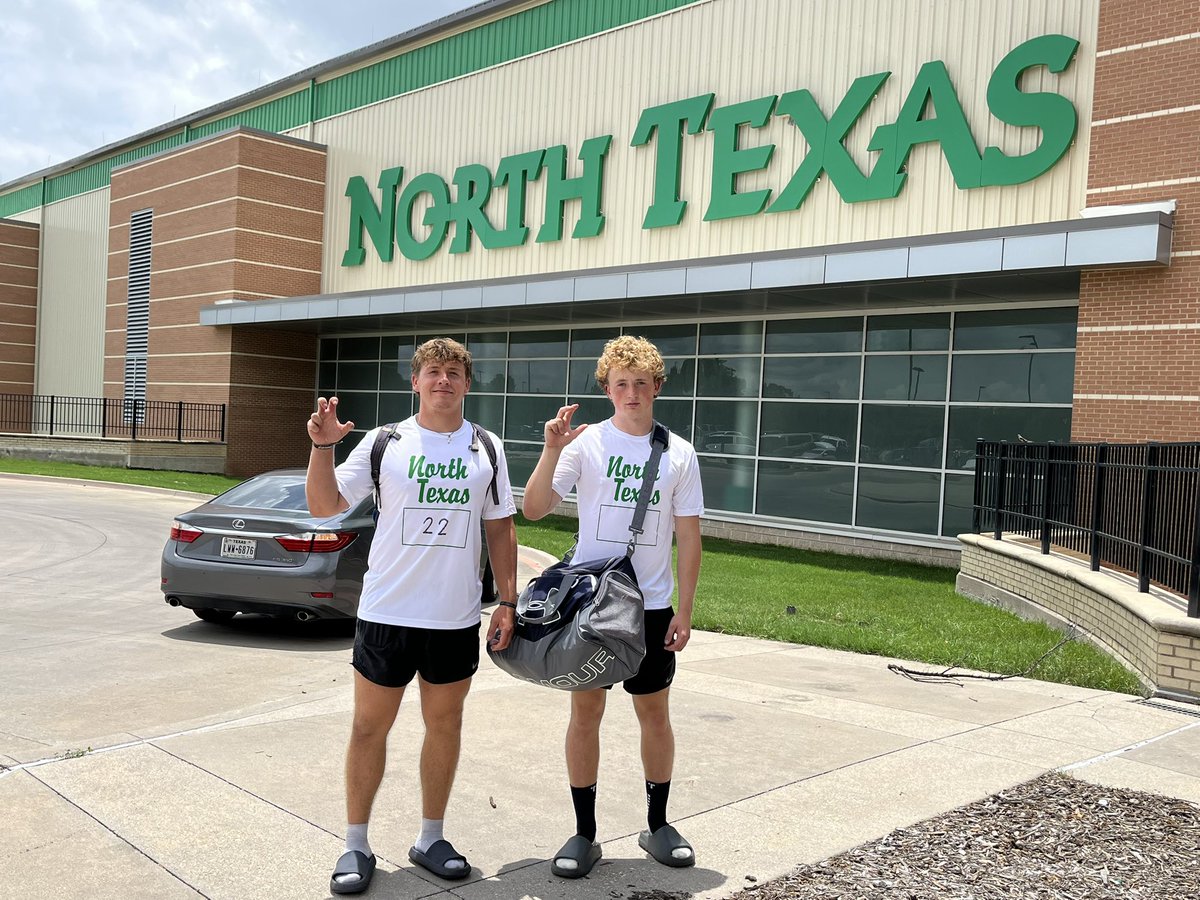 abthompson_9's tweet image. Got in some great work @MeanGreenFB specialist camp! Went perfect 10/10 3’s on my punt charting, and went 4.2 in the pro agility! Looking forward to a clean operation with @oliver_bell08. @coachwoodward @Scala39 @CoachMarshall_ @NavyCoachYo @CoachRickyBrown @CoachJBWells