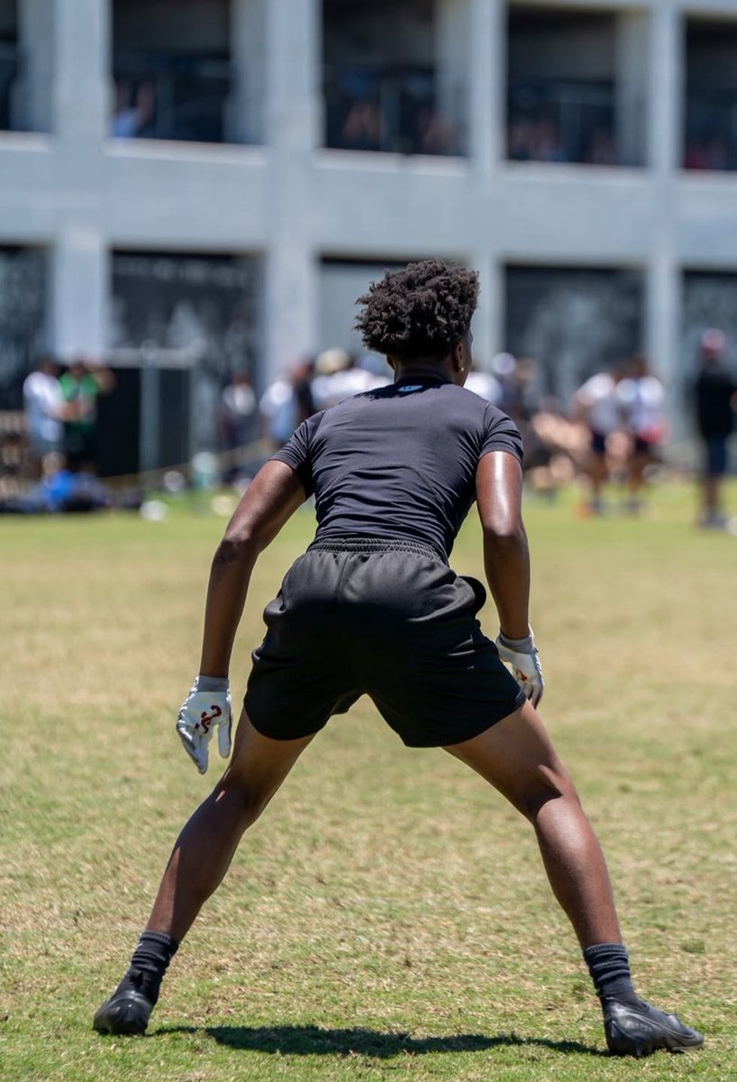 OfficialDevil1e's tweet image. 6’3 185 LB/S/ATH
Class of 2026 3.0 GPA
Pacifica HS (Oxnard,CA)
11.3 100m | 22.2 200m | 50.3 400m

Junior season highlights: hudl.com/v/2RcKLZ