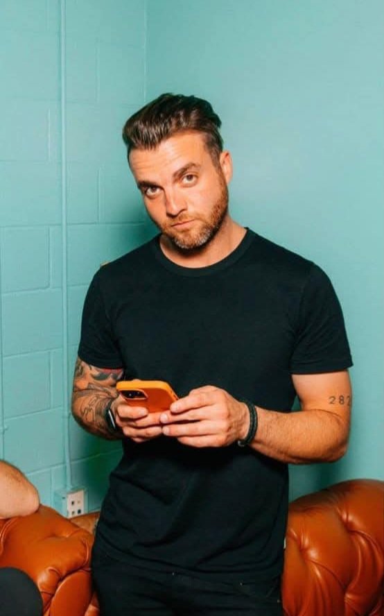 Levi (@melancholyatl) on Twitter photo 