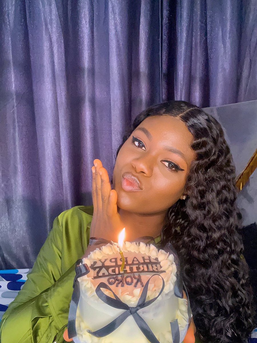 Happy birthday to me💜
#90sbaby