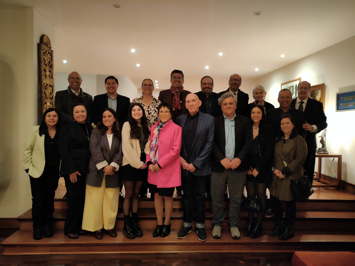 Embajada de Chile en Colombia 🇨🇱 tweet media