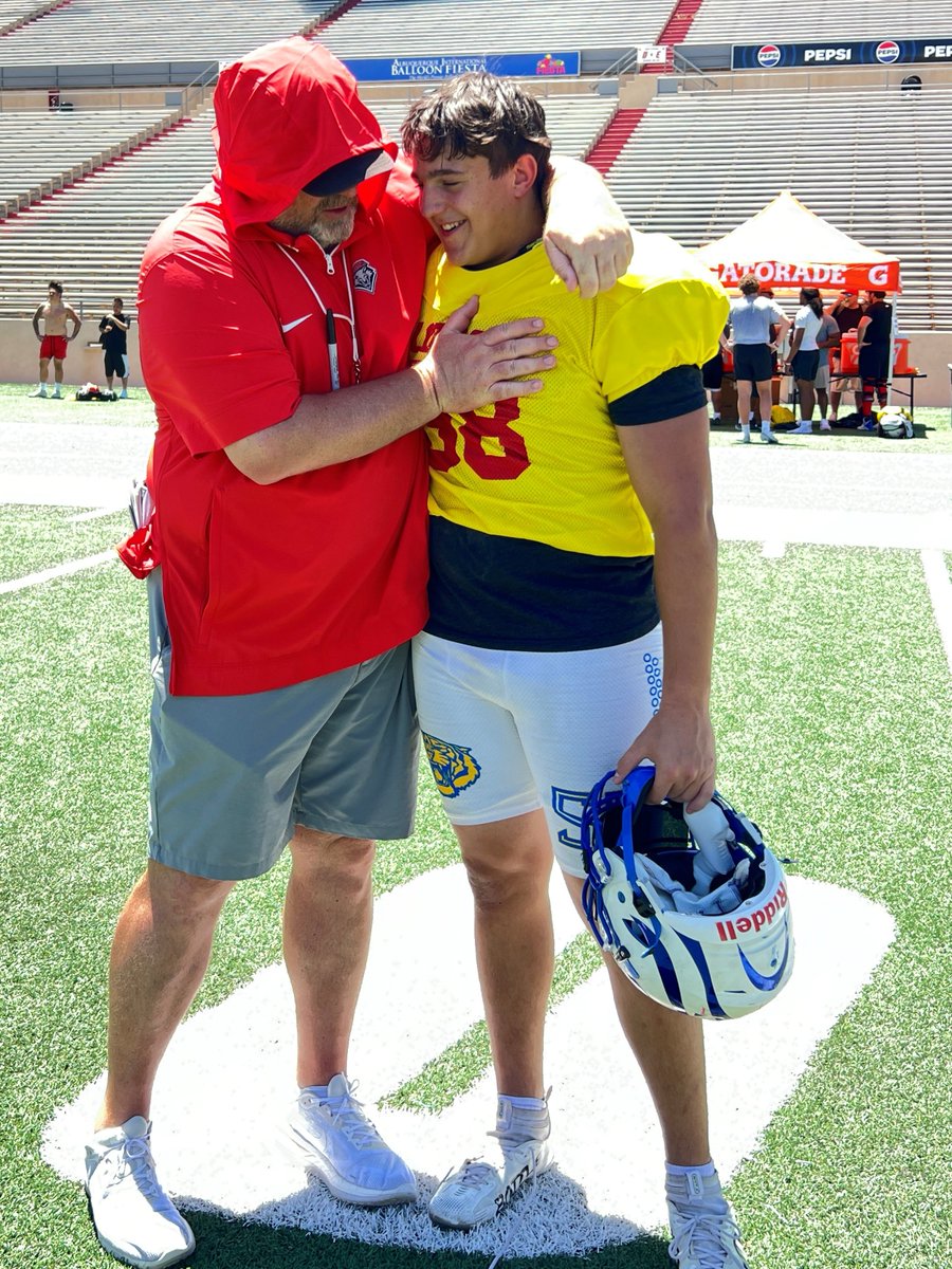 Justin Elder tweet media