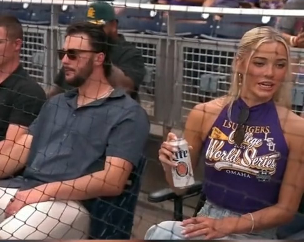 DubzBob's tweet photo. Hey Livvy, you like Miller Lite? That’s cool, wanna watch me drink 24 of them then burp the ABCs? https://t.co/dLaPxCQBig