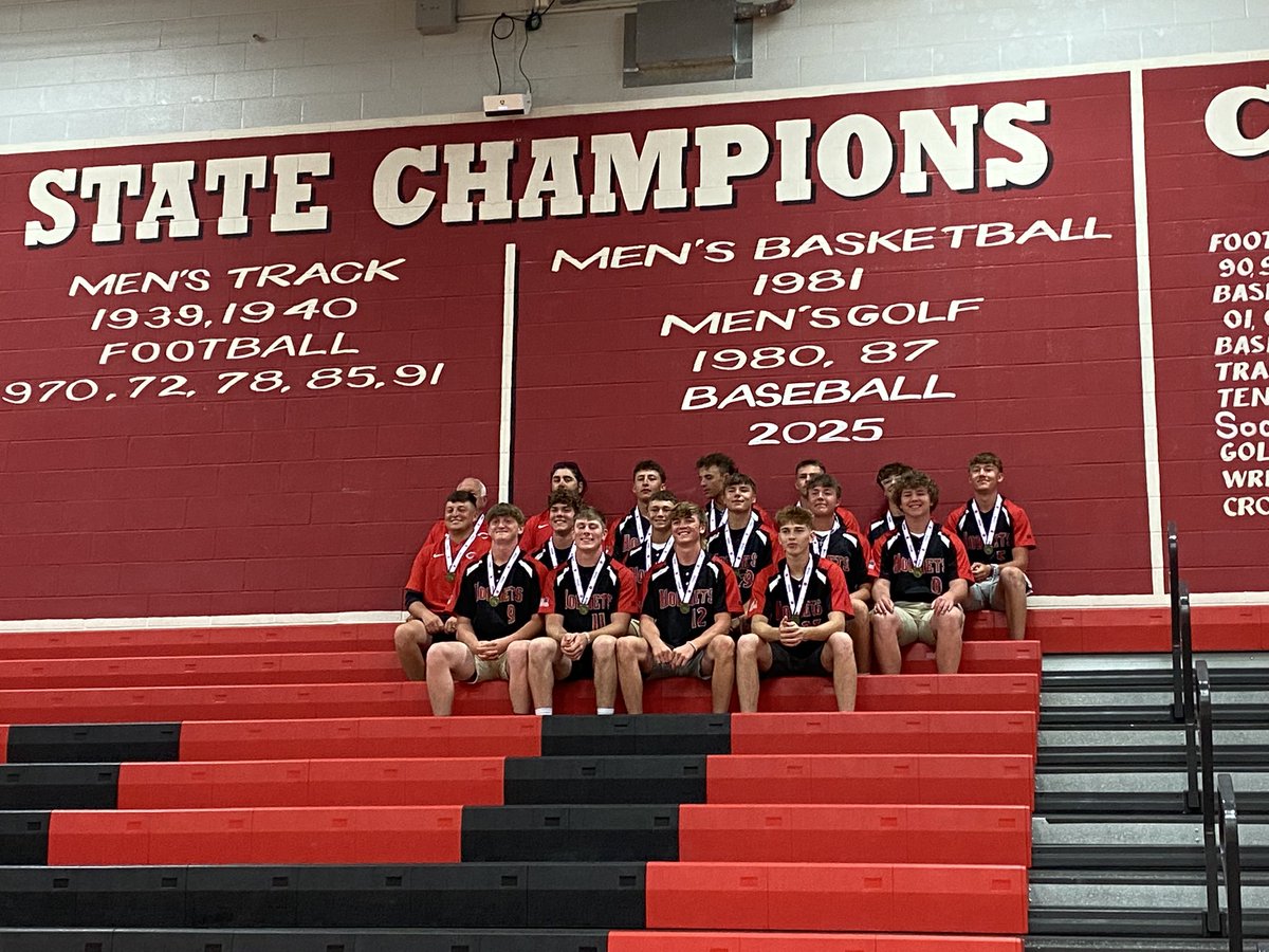 Brett Kennedy KQTV (@kckennedy93) on Twitter photo The Chillicothe High School baseball team was honored at a pep rally tonight for bringing home the school’s first ever state championship earlier this month! ⚾️🐝
Hear from some of the team tonight on <a href="/KQ2SPORTS/">KQ2Sports</a>.
<a href="/ChillicotheR2/">Chillicothe R-II</a> <a href="/chilli_hornets/">Chillicothe Hornets</a> The Chillicothe High School baseball team was honored at a pep rally tonight for bringing home the school’s first ever state championship earlier this month! ⚾️🐝
Hear from some of the team tonight on <a href="/KQ2SPORTS/">KQ2Sports</a>.
<a href="/ChillicotheR2/">Chillicothe R-II</a> <a href="/chilli_hornets/">Chillicothe Hornets</a>