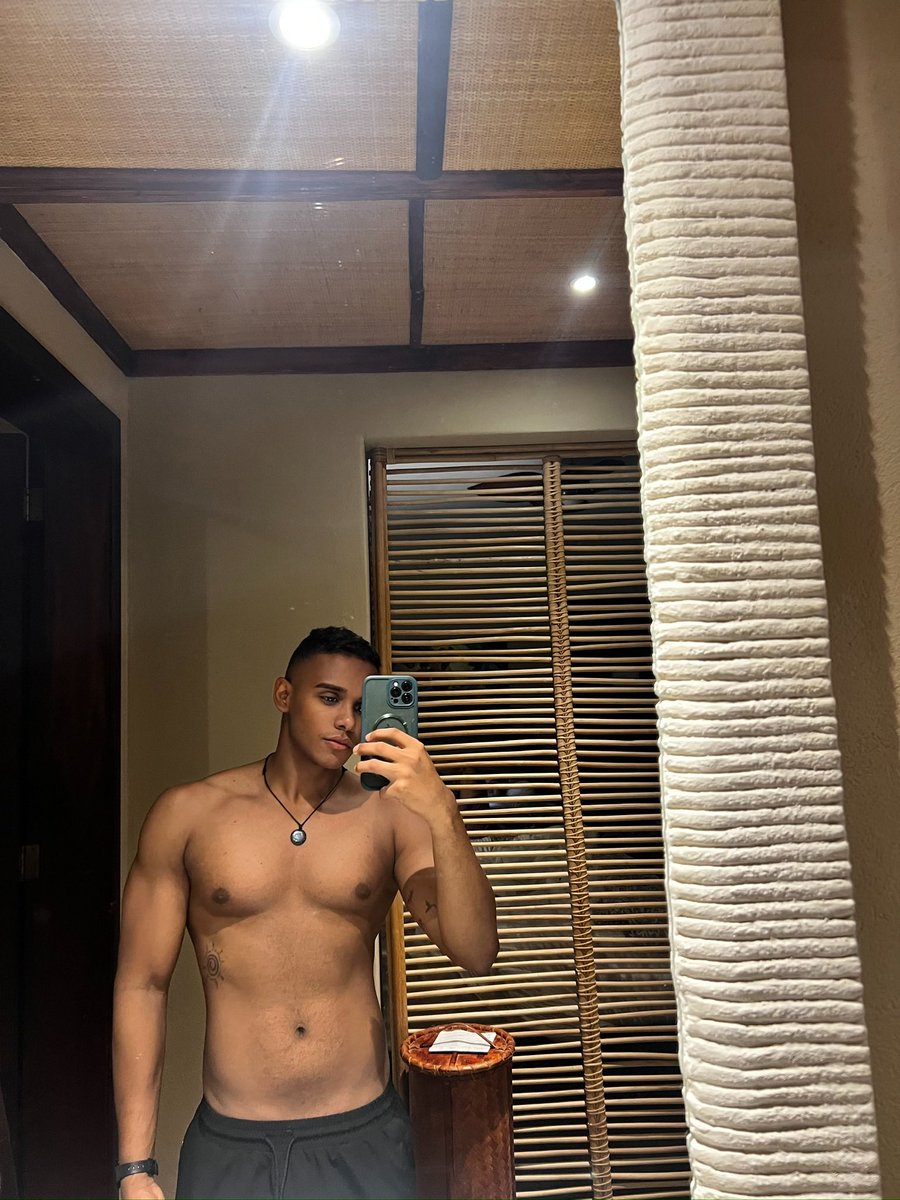 itzjamespeter's tweet image. What a week 🤗