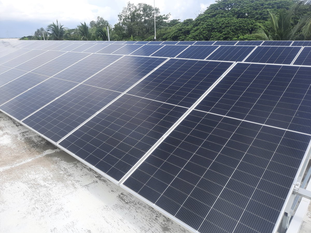 Solis (@solis_inverters) on Twitter photo โก ๐๐จ๐ฅ๐ข๐ฌ ๐๐ฒ๐๐ซ๐ข๐ ๐๐ง๐ฏ๐๐ซ๐ญ๐๐ซ๐ฌ ๐๐ซ๐ข๐ง๐ ๐๐ง๐๐ซ๐ ๐ฒ ๐๐ง๐๐๐ฉ๐๐ง๐๐๐ง๐๐ ๐ญ๐จ ๐๐ฒ๐๐ง๐ฆ๐๐ซ
In Myanmarโs Yangon Region, where power outages and energy costs challenge daily operations, a commercial facility has taken a big leap forwardโwith a 50kW โก ๐๐จ๐ฅ๐ข๐ฌ ๐๐ฒ๐๐ซ๐ข๐ ๐๐ง๐ฏ๐๐ซ๐ญ๐๐ซ๐ฌ ๐๐ซ๐ข๐ง๐ ๐๐ง๐๐ซ๐ ๐ฒ ๐๐ง๐๐๐ฉ๐๐ง๐๐๐ง๐๐ ๐ญ๐จ ๐๐ฒ๐๐ง๐ฆ๐๐ซ
In Myanmarโs Yangon Region, where power outages and energy costs challenge daily operations, a commercial facility has taken a big leap forwardโwith a 50kW