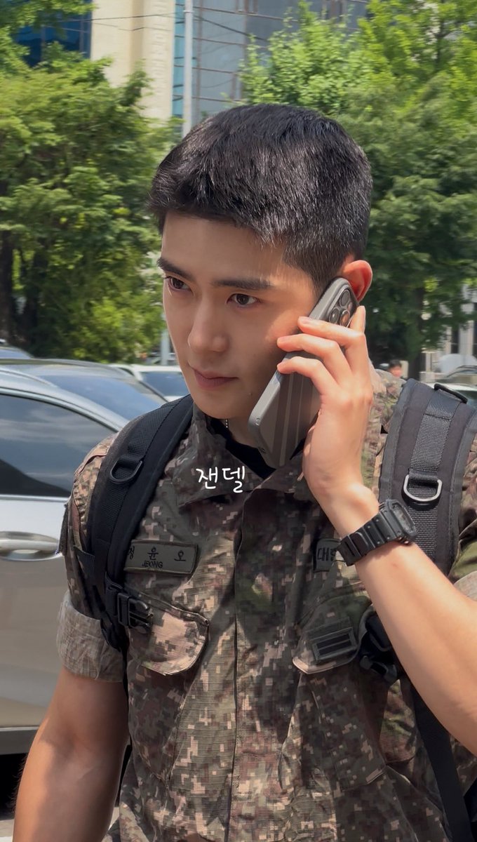 ini vibes halo deknya kenceng banget CAKEP AMAT HEI JEONG YUNOH😭🫵🫵