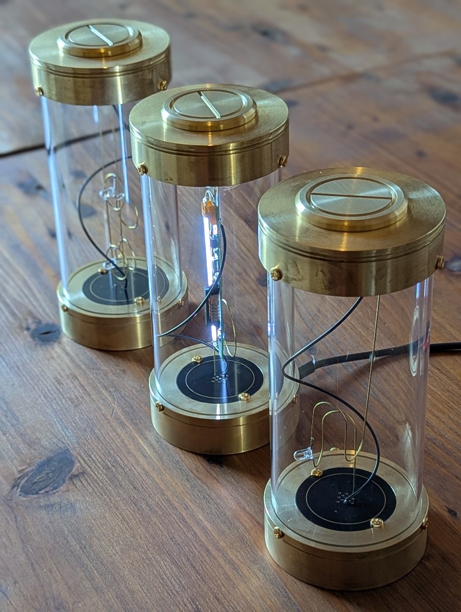 電子部品の盆栽的なやつ、３つほどできました