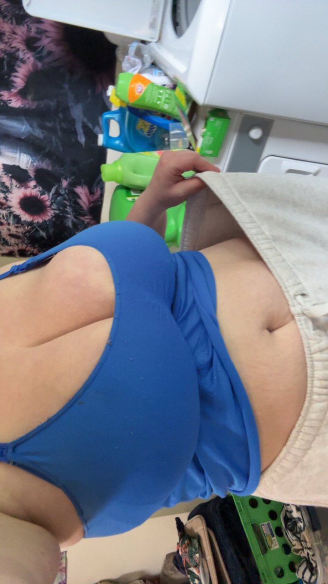 princessbfly650's tweet photo. Free onlyfans? https://t.co/rAg9XWKvkF
Snap: starx650

#snapchat #snapchatleak #onlyfans #nsfw #cnc https://t.co/6qAXkk0boC