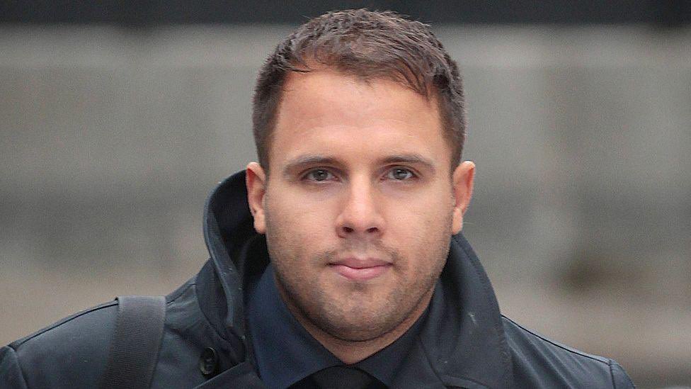 BornToReform's tweet image. 🚨 Reformers - Hit the retweet if you have just UNFOLLOWED DAN WOOTON too.

Instead I have redoubled my posting of @PatrickChristys and @GBNEWS 

Vote Reform, get Reform