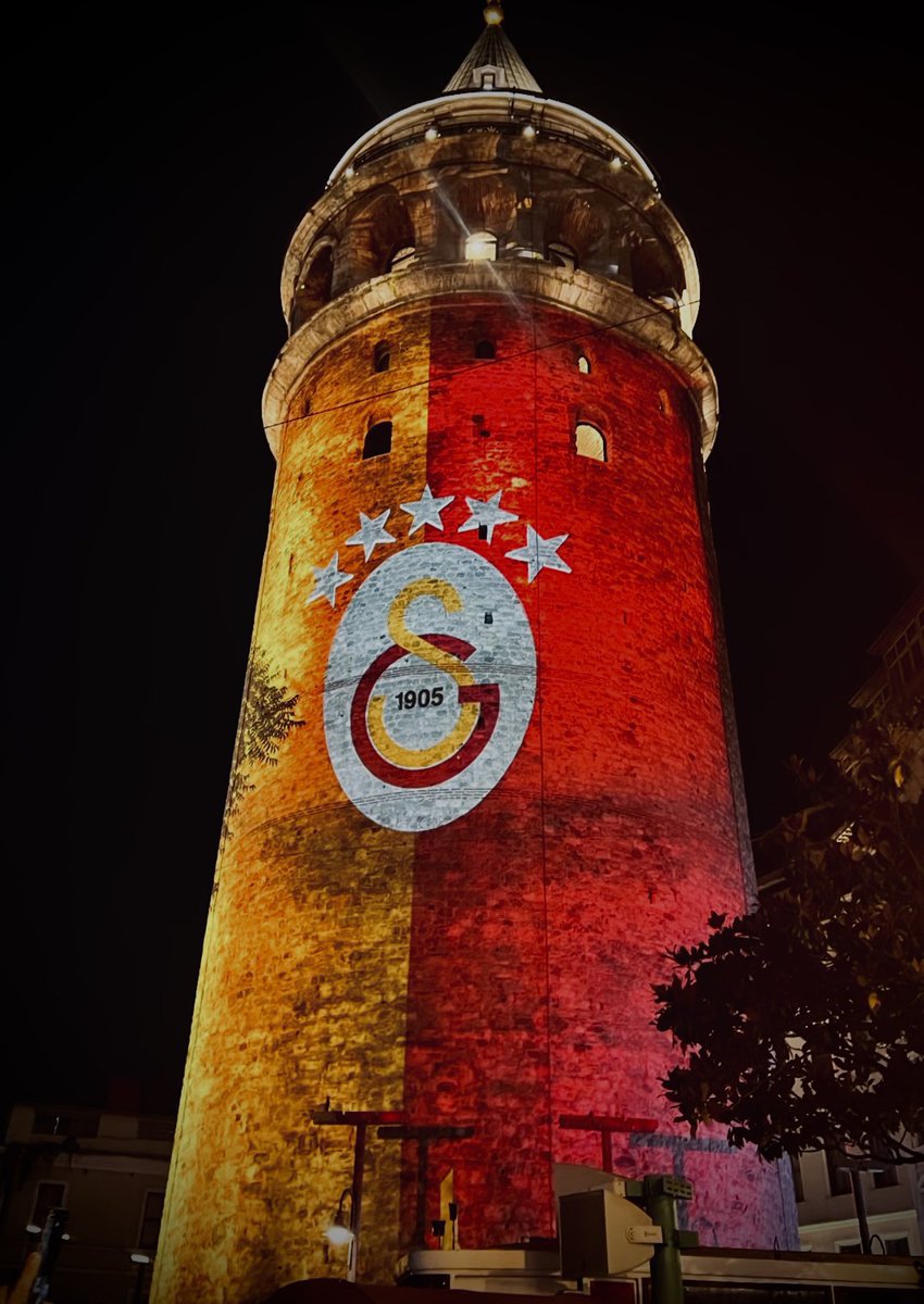 Ne kadar Galatasaraylı varsa hepsine kocaman Günaydinn
Rt yapın lütfen herkes görsün 😍